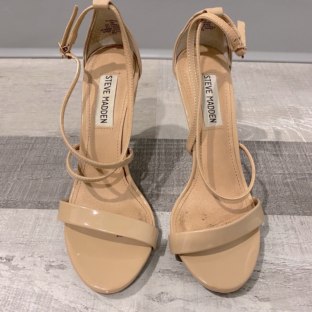 Jessica Simpson Floriaa Heel